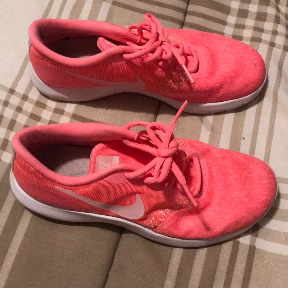 3 for $5 Nike’s